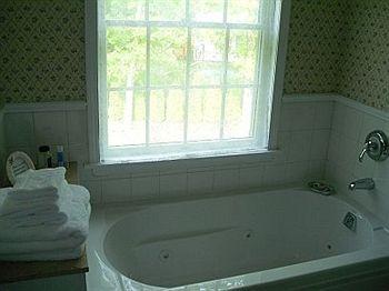 Shearwater Inn East Quogue Exteriör bild