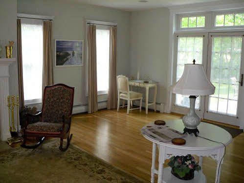 Shearwater Inn East Quogue Exteriör bild